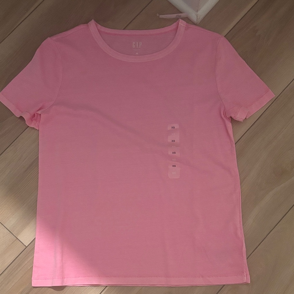 GAP Soft Pink Tee